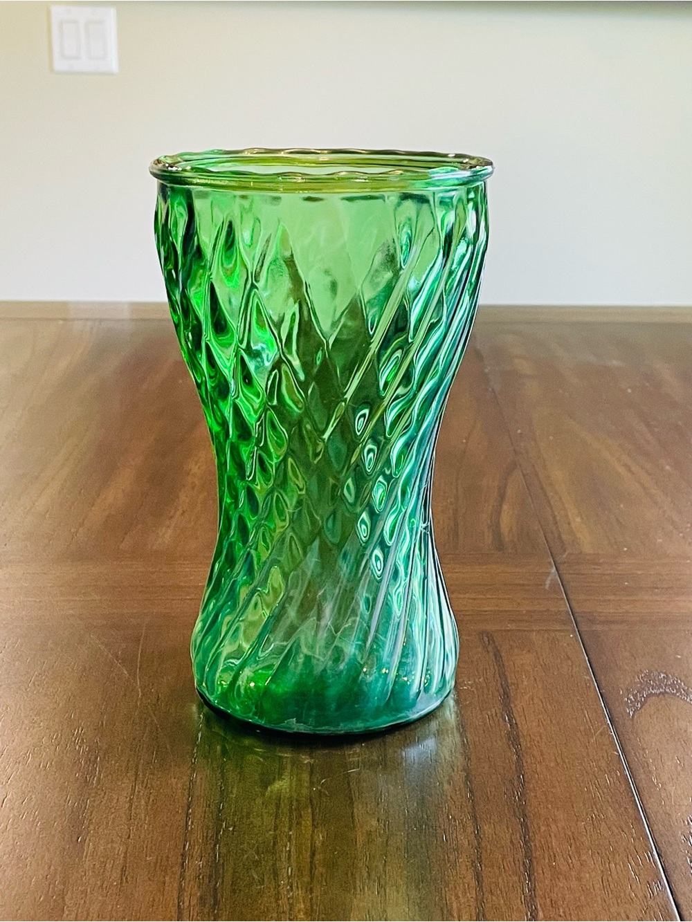 Vintage Mid-Century Modern Emerald Green Pressed Glass Vase Excellent Condition
